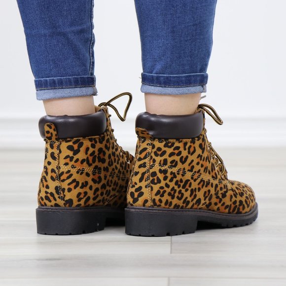 Women's Leopard Combat Lace-up Ankle Boots Low Heel Casual Short Booties - Picture 8 of 12